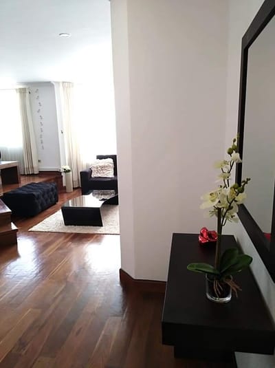 BONITO TRIPLEX ZONA SUR AMOBLADO