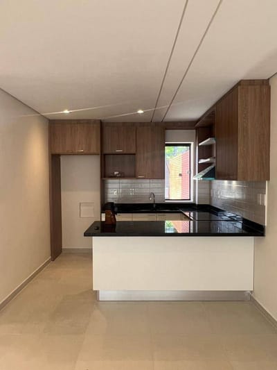 Alquilo duplex de 3 habitaciones con piscina en Luque