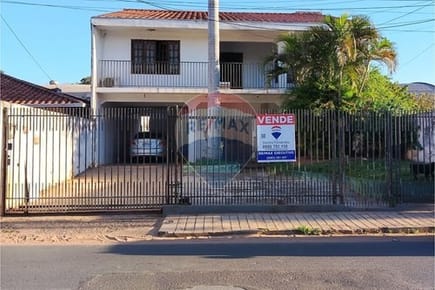 VENDO CASA EN FERNANDO DE LA MORA