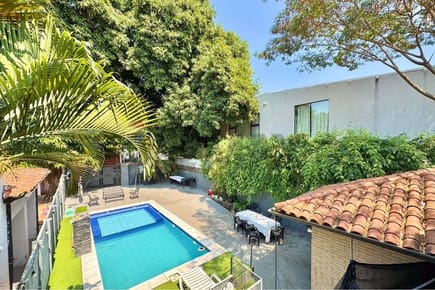 Venta de casa Barrio Mburicao