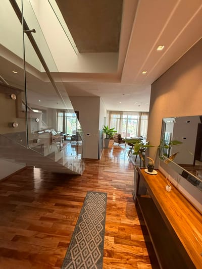 ALQUILO LUJOSO Y EXCLUSIVO PENTHOUSE AMOBLADO ZONA SHOPPING MARISCAL