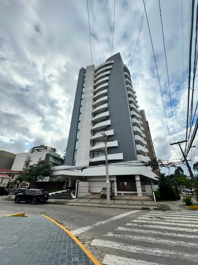 ALQUILER SIN MUEBLES DPTO. 1 DORM EN MACORORO 9 EN PISO ALTO CON BALCON