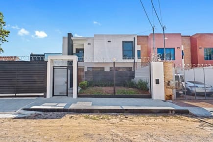 VENDO CASA EN ASUNCIÓN BARRIO ITÁ ENRAMADA!!