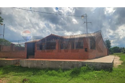 Casa - Venta, Gran inversión!