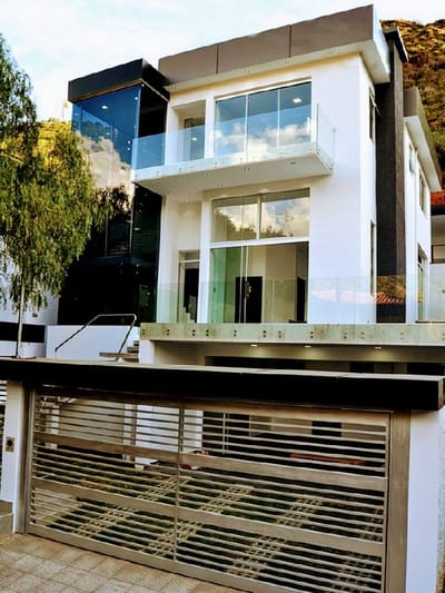 HERMOSA CASA EN VENTA A ESTRENAR!!