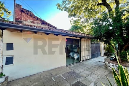 CASA EN VENTA - SAJONIA
