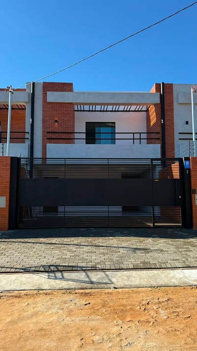 ALQUILO CASAS PAREADAS A ESTRENAR EN LUQUE AEROPUERTO
