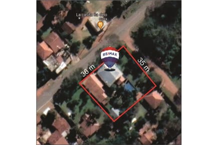 VENDO HERMOSA RESIDENCIA CON PISCINA EN AREGUA