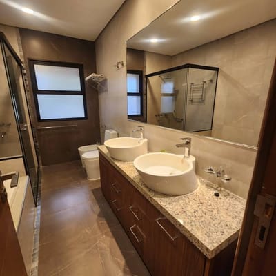 En Venta Hermosa Residencia de 4 dormitorios, Barrio Virgen del Huerto