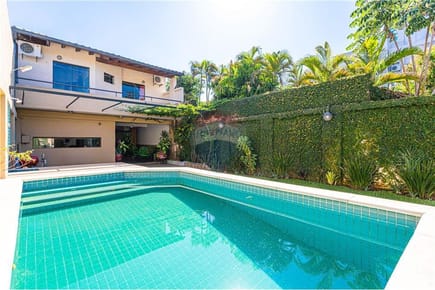 CASA EN VENTA DE 4 HABITACIONES EN ASUNCIÓN