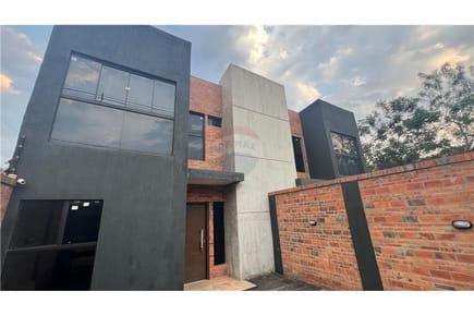 En venta DUPLEX a Estrenar– Cañada Garay-Luque