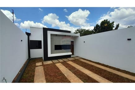 VENDO CHALET MINIMALISTA A ESTRENAR EN SAN LORENZO