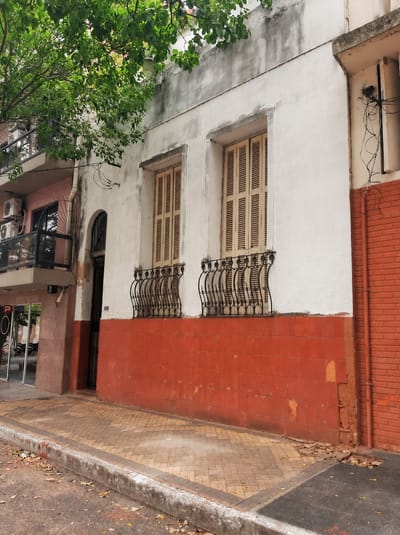 VENDO CASA PATRIMONIO CENTRO DE ASUNCION