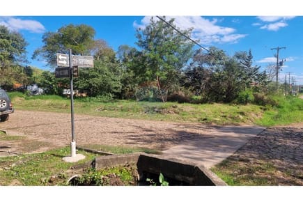 TERRENO EN VENTA EN ESQUINA LIMPIO