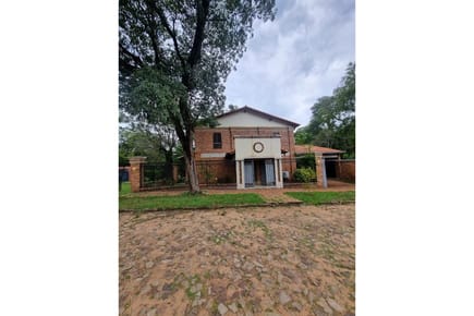 Casa-Venta-Avda. Del Bosque, Barrio Jardin, San Bernardino, Cordillera