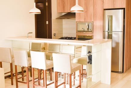 Departamento en Alquiler de lujo amoblado en La Riviera 