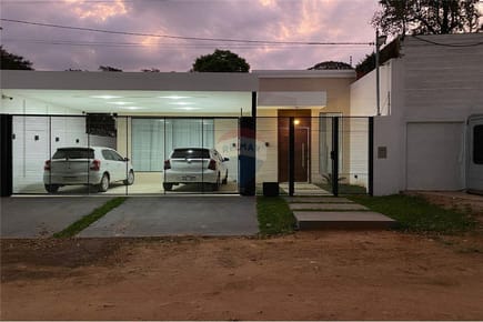 Vendo casa premium en Mariano Roque Alonso alquilada actualmente 