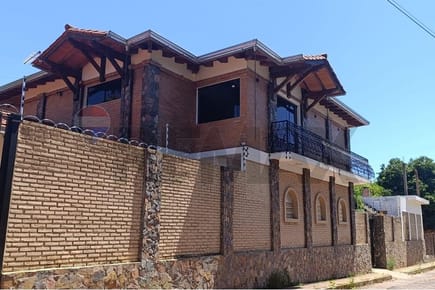Casa - Venta - Villa Elisa, Paraguay
