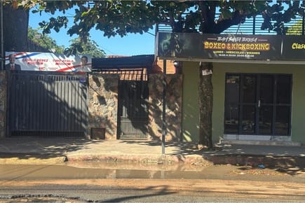 Business - Venta - Fernando De La Mora, Central, Paraguay, Único!