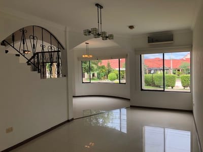 ZONA NORTE COND.HAMBURGO  HERMOSA CASA EN ALQUILER