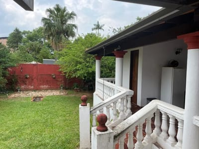Terreno En Venta Con Casa A Remodelar Barrio San Cristobal / Villa Morra