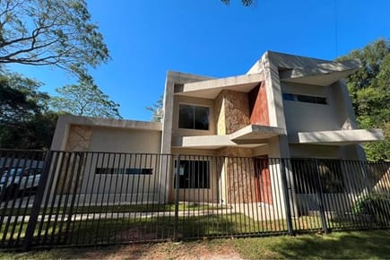 Casa-Venta-Avda Italia , Urbanización SANBER 1, San Bernardino, Cordillera