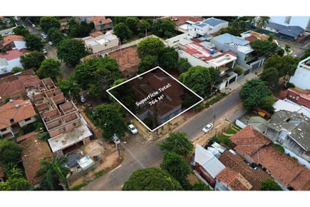 VENDO TERRENO EN ESQUINA EN BARRIO YCUÁ SATÍ!!