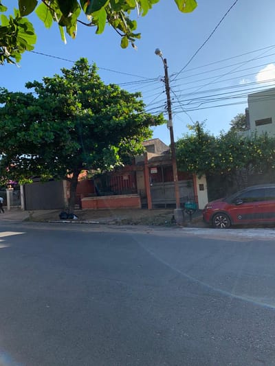 VENDO CASA EN OFERTA IDEAL PARA CONSTRUCCION DE DUPLEX, CON UBICACIÓN UNICA 