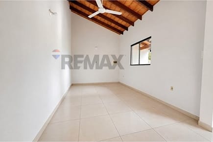 Casa - Venta - Fernando De La Mora, Central, Paraguay