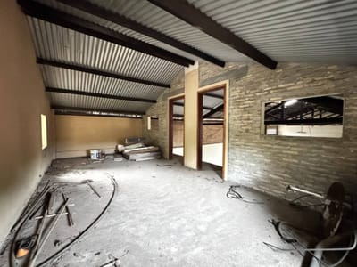 ALQUILO DEPOSITO COMERCIAL -  AVDA. ARTIGAS – 32 METROS DE FRENTE