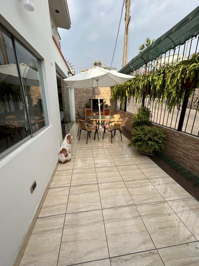 Preciosa Casa Remodelada En Monterrico-zona Cerrada-parques