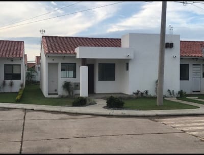 En Venta Hermosa Casa a ESTRENAR en Condominio La fontana Family club
