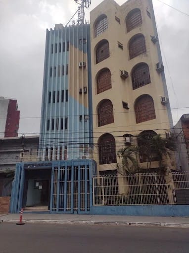 VENDO CONSULTORIO EN CLINICA GATTI