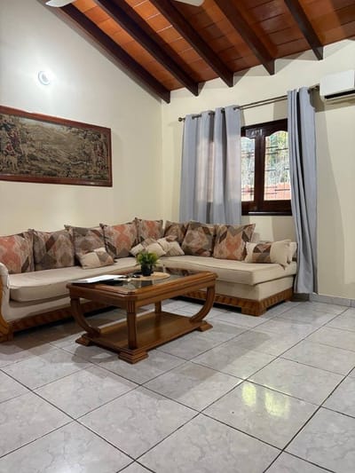 Vendo casa de dos plantas en Tercer barrio - Luque