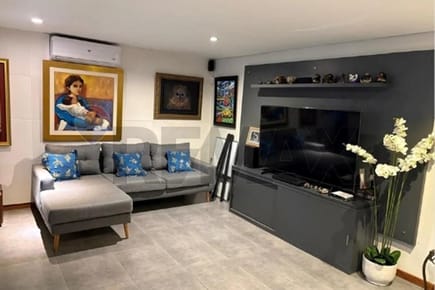 Vendo casa en Pinoza.