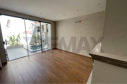 Vendo Duplex Barrio Manora