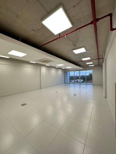 Oficina corporativa a estrenar en Edificio Altos de Brasilia, Mcal. Lopez