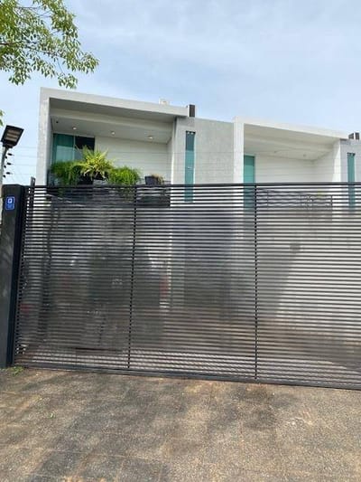 Vendo Hermoso Duplex en Fdo de la Mora - Zona Norte