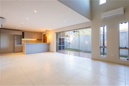 Duplex - Venta - San Lorenzo, Paraguay