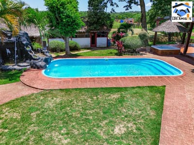 Quinta En Venta Totalmente Amoblada