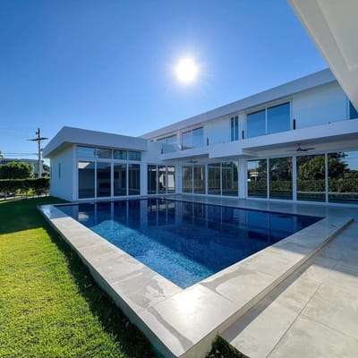 CASA EN VENTA - URUBO GOLF