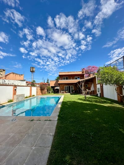Residencia en venta – Barrio San Miguel, San Lorenzo