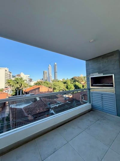 DEPARTAMENTO EN VENTA – BARRIO MADAME LYNCH zona SHOPPING DEL SOL