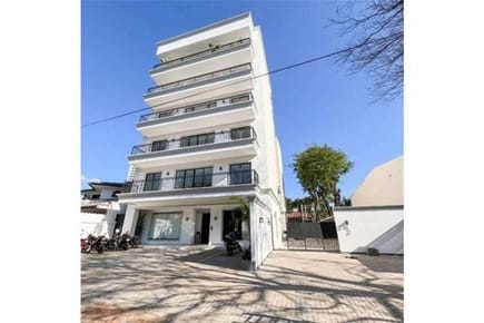ALQUILO DPTO de 80 m2 EN EL EDIFICIO EMPERADOR