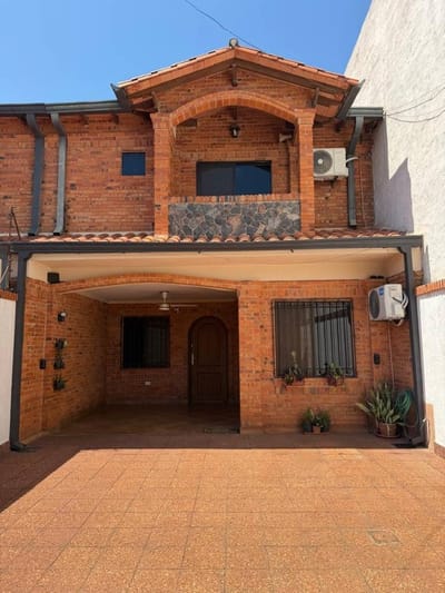 DÚPLEX EN VENTA – Fernando de la Mora