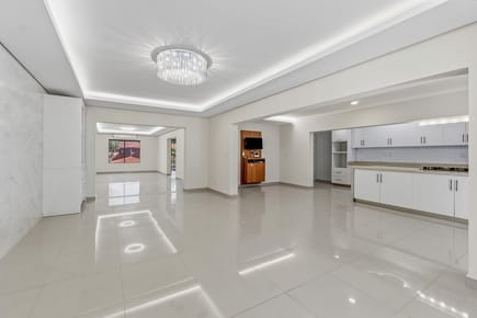 VENDO HERMOSA CASA B° SAN VICENTE, ASUNCIÓN
