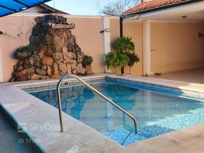 Vendo imponente casa de 4 dormitorios en Barrio San Pablo