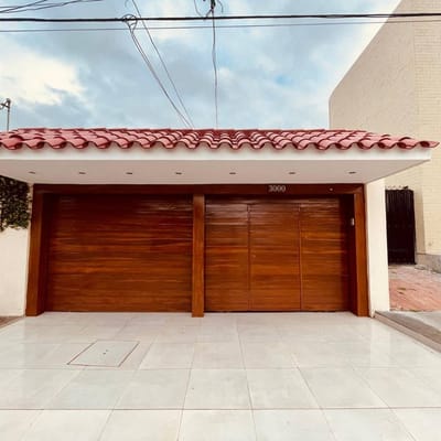 CASA EN VENTA TOTALMENTE FUNCIONAL Y EN EXCELENTE UBICACION
