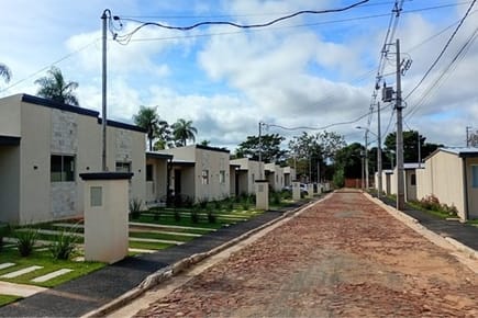 Chalet-Alquiler-barrio arasy2, Luque, Central