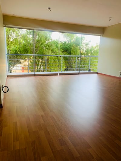 EXCELENTE DPTO VISTA PARQUE INTERNO BARRIO MEDICO 